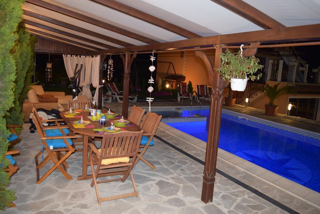 Boutique Villa Rosa Dei Venti Балчик Екстериор снимка