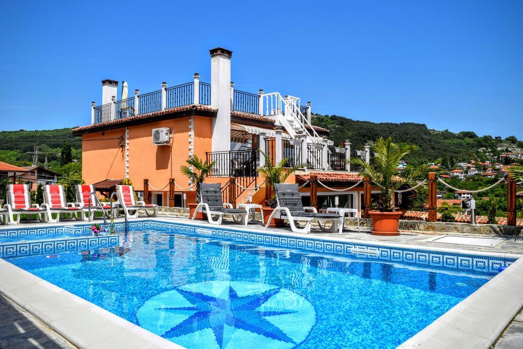 Boutique Villa Rosa Dei Venti Балчик Екстериор снимка