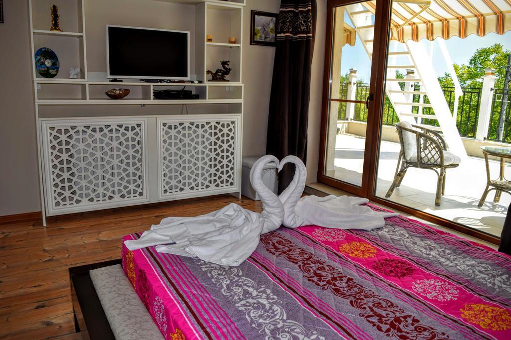 Boutique Villa Rosa Dei Venti Балчик Екстериор снимка