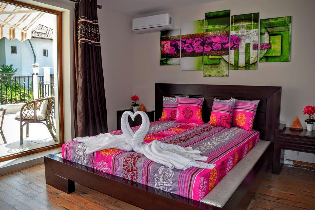 Boutique Villa Rosa Dei Venti Балчик Екстериор снимка